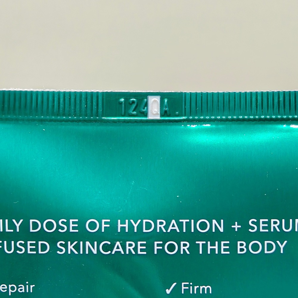 Nakery Beauty SkinFirm Body Cream Summer Rain Crepe Smoothing Lifting 8.45oz - Picture 5 of 7